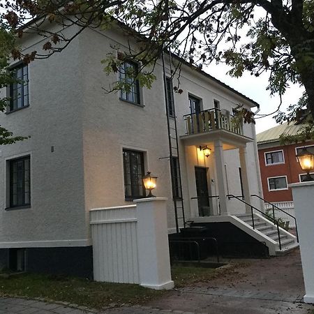 Townhouse Apartments Mariehamn Exterior foto